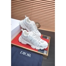 Christian Dior Sneaker